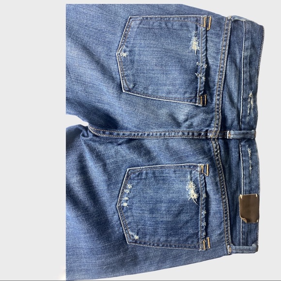 Banana Republic Straight Fit Distressed Jeans - Picture 7 of 7